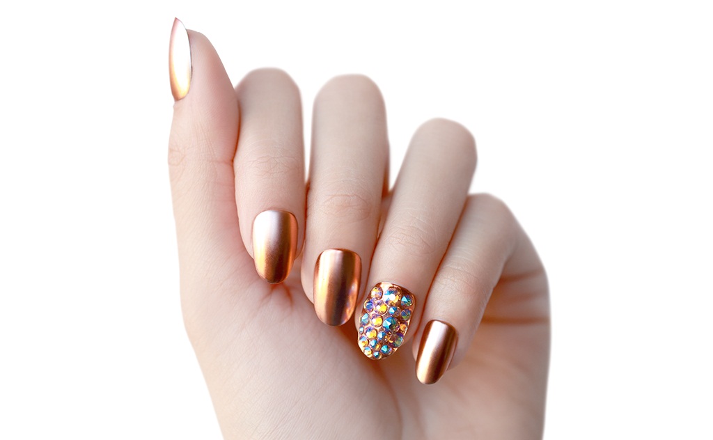 Unleash the Diva within you with nail games
