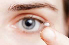 Reasons to choose contact lenses over glasses