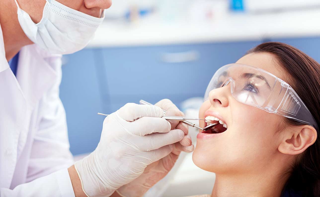 Dental Problems and Finding Best Dentist Around You